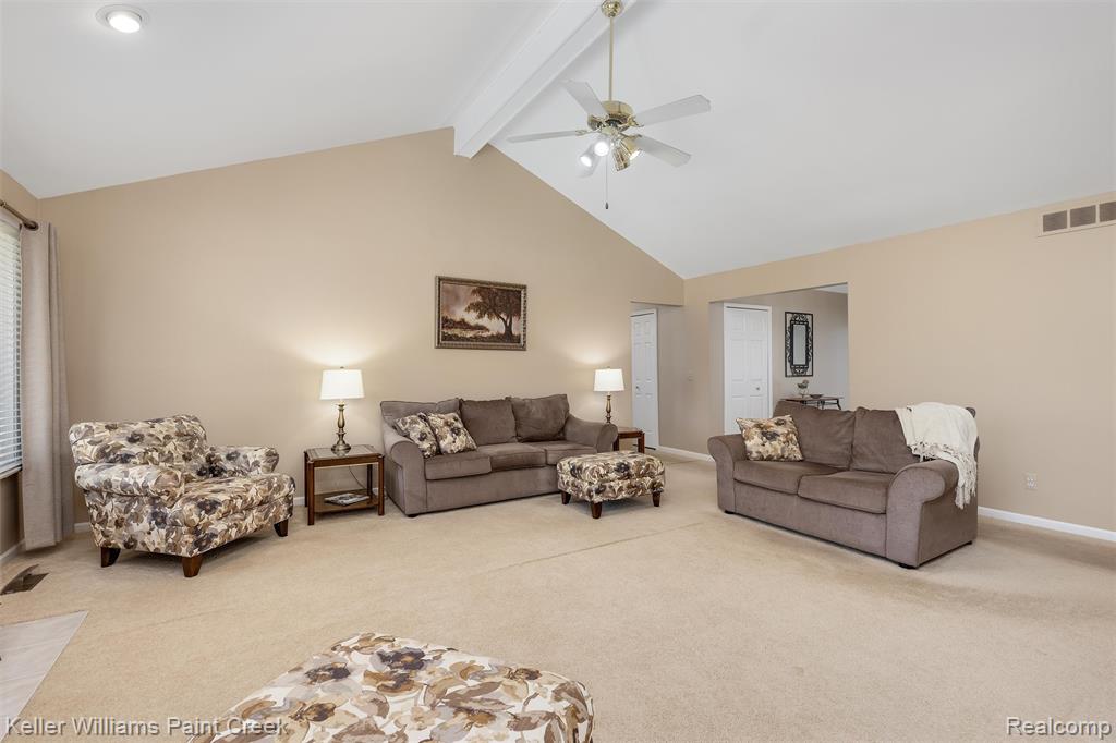 49240 Shenandoah Drive, Macomb, MI 48044 — Photo 17