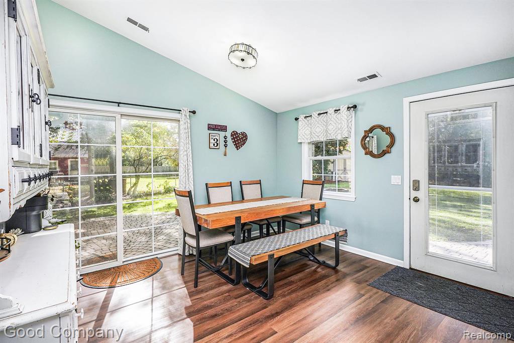 47595 Frederick Road, Shelby Twp, MI 48317 — Photo 9
