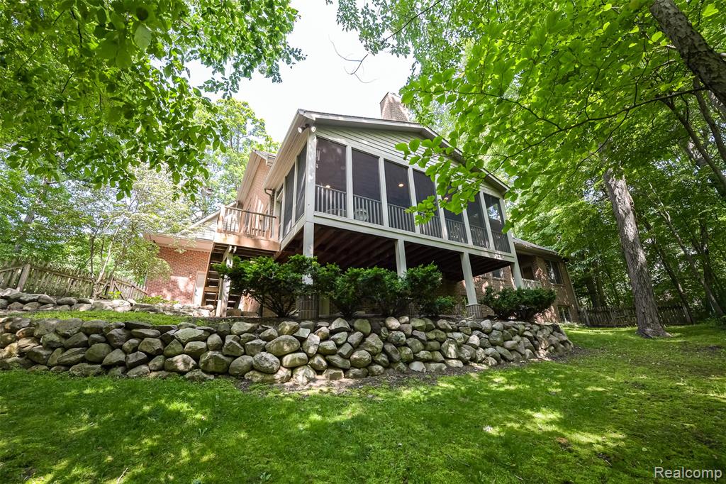 3376 Oak Park Drive, Saline, MI 48176 — Photo 3