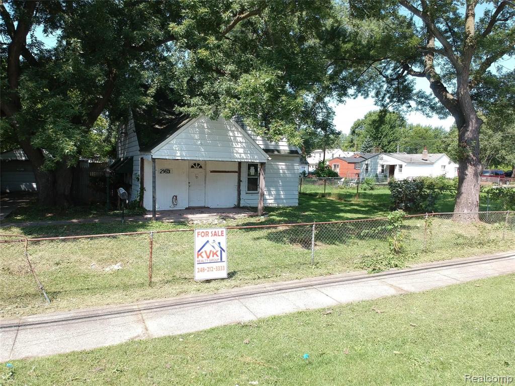 25601 PETER KALTZ Road, Warren, MI 48091 — Photo 9