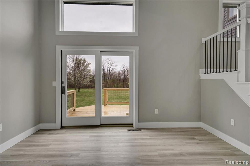 7341 Wood Pointe Drive, Almont, MI 48003 — Photo 11