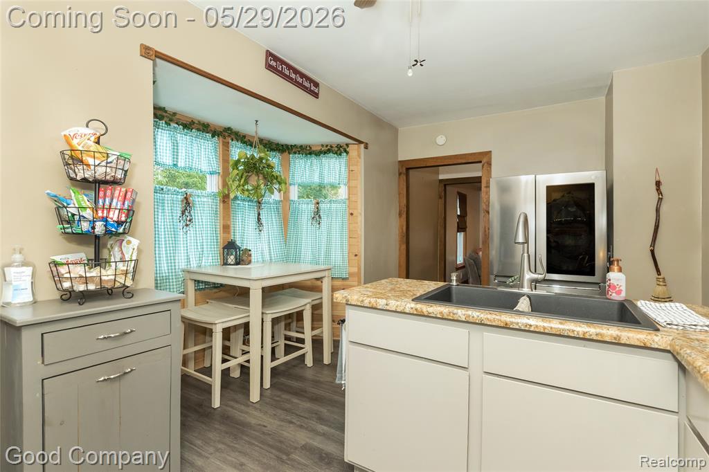 140 W Vesey Street, Petersburg, MI 49270 — Photo 14