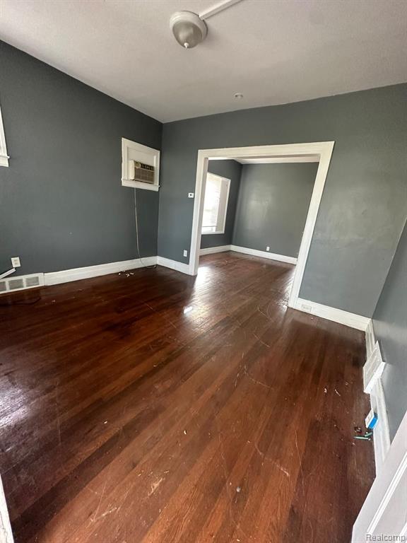 4443 MARYLAND Street, Detroit, MI 48224 — Photo 4