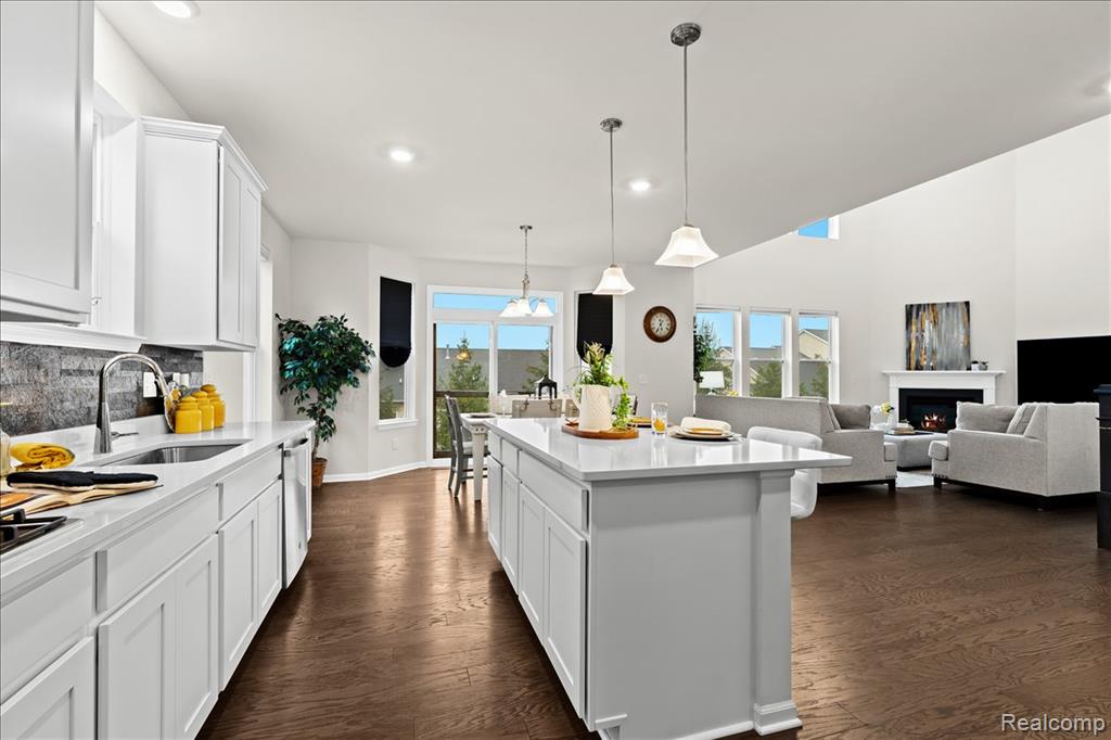 24279 Bay Laurel Lane, South Lyon, MI 48178 — Photo 12