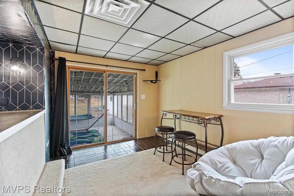 5503 NORTHLAWN Drive, Sterling Heights, MI 48310 — Photo 14