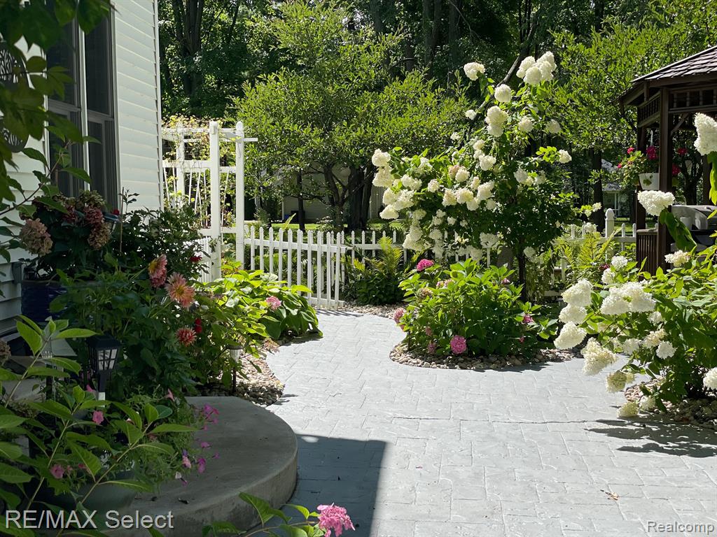 7404 HAVILAND BEACH Drive, Linden, MI 48451 — Photo 21
