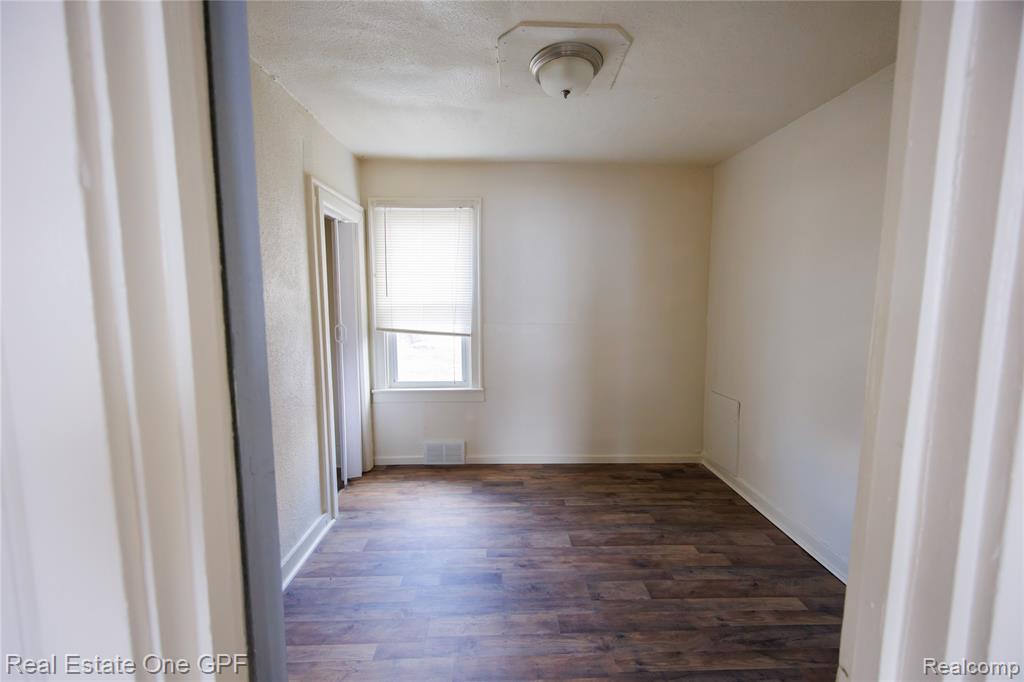 8242 Maxwell Avenue, Warren, MI 48089 — Photo 25