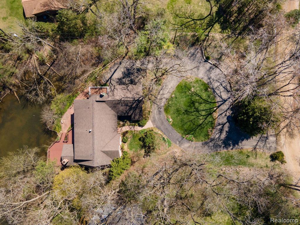6609 Bloomfield Lane, West Bloomfield, MI — Photo 58