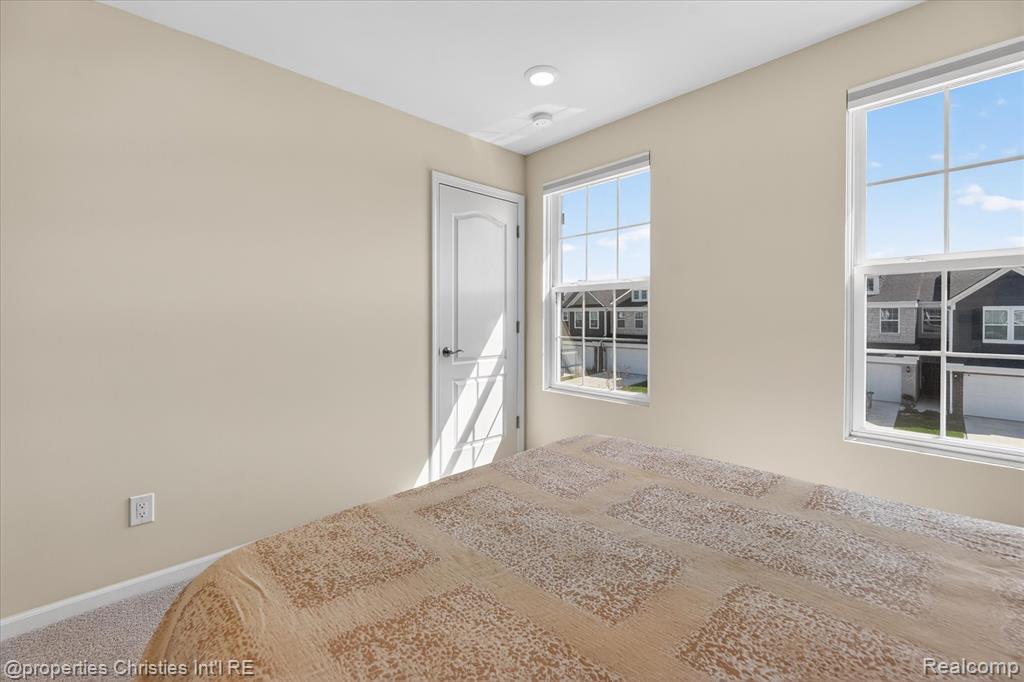 4041 Nottingham Circle, Clarkston, MI, 00000