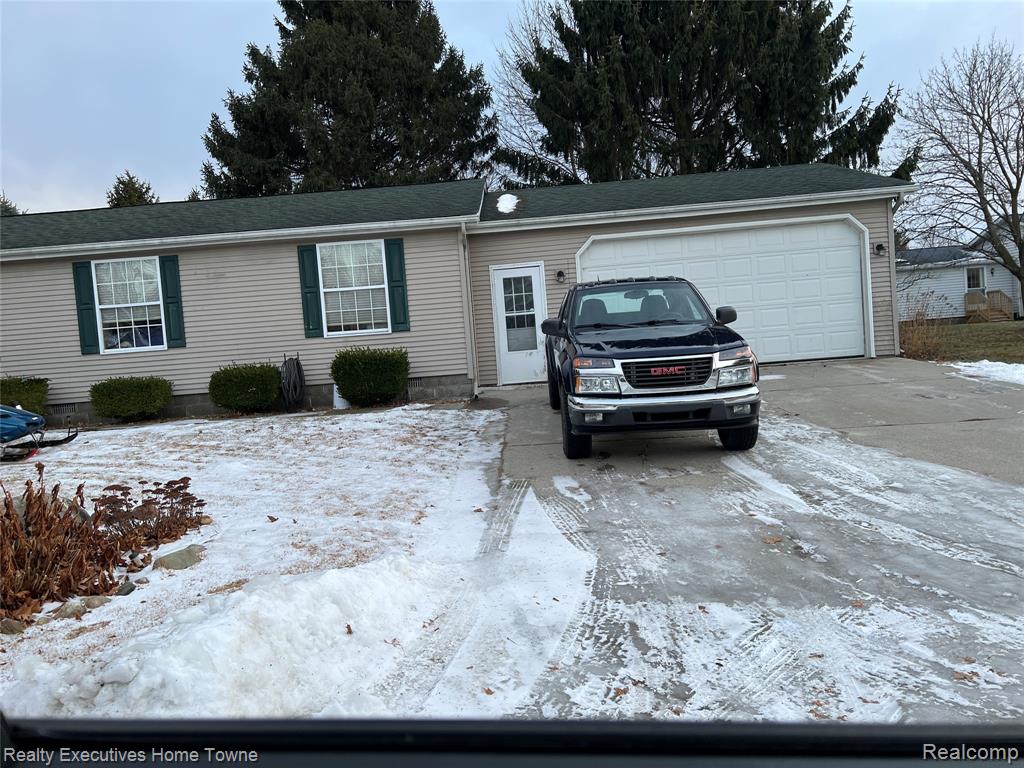 2326 Mark Street, Croswell, MI 48422 — Photo 3