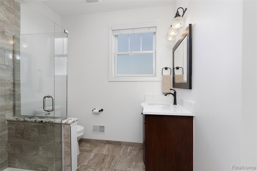 10043 Dixie Highway, MI — Photo 17