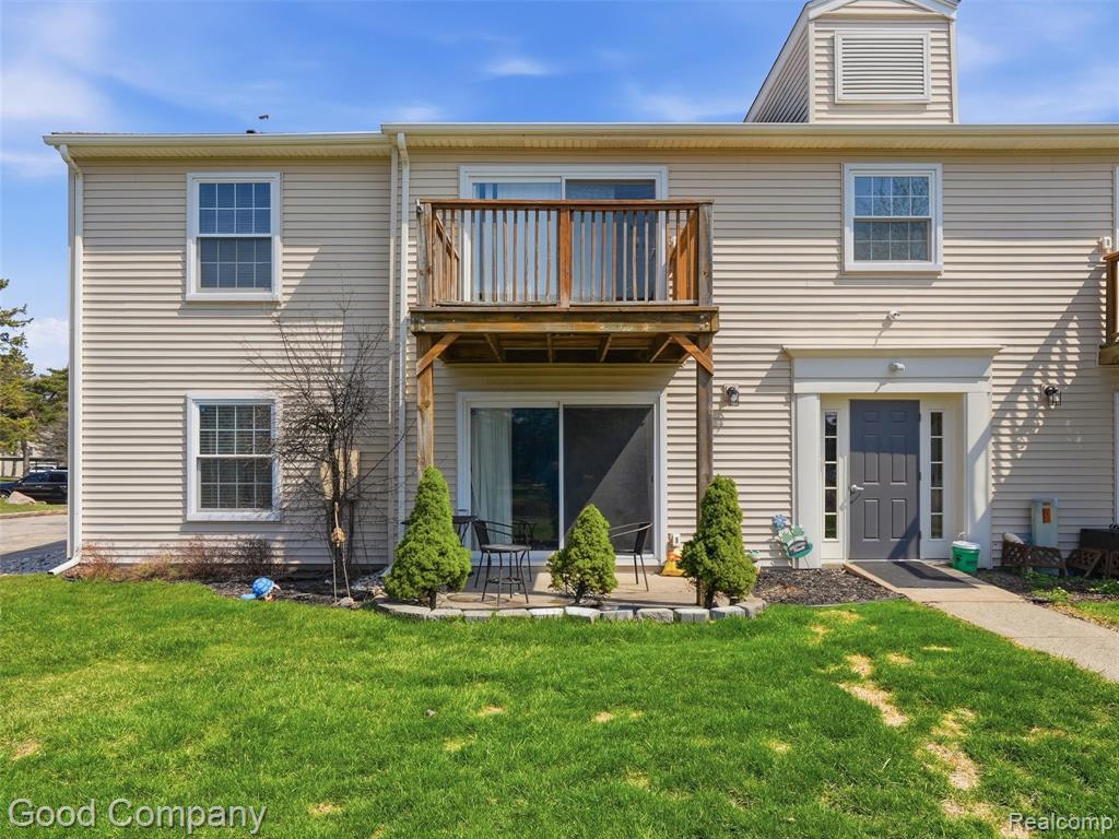 952 Bloomfield Village Boulevard, D, Auburn Hills, MI 48326 — Photo 14