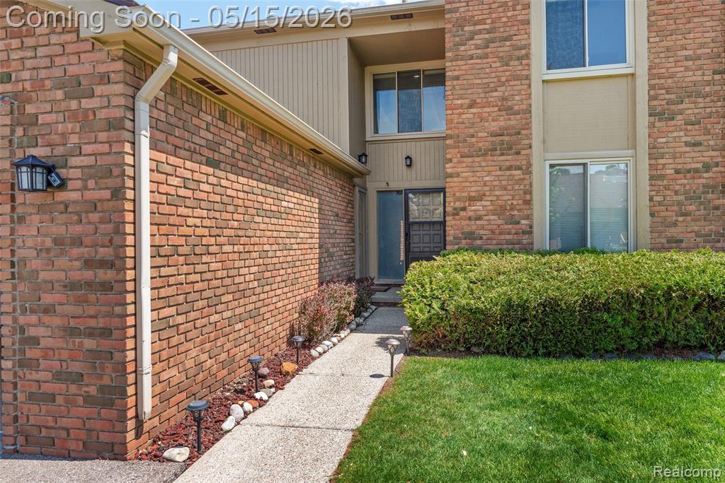 700 Tennyson, Rochester Hills, MI 48307 — Photo 3