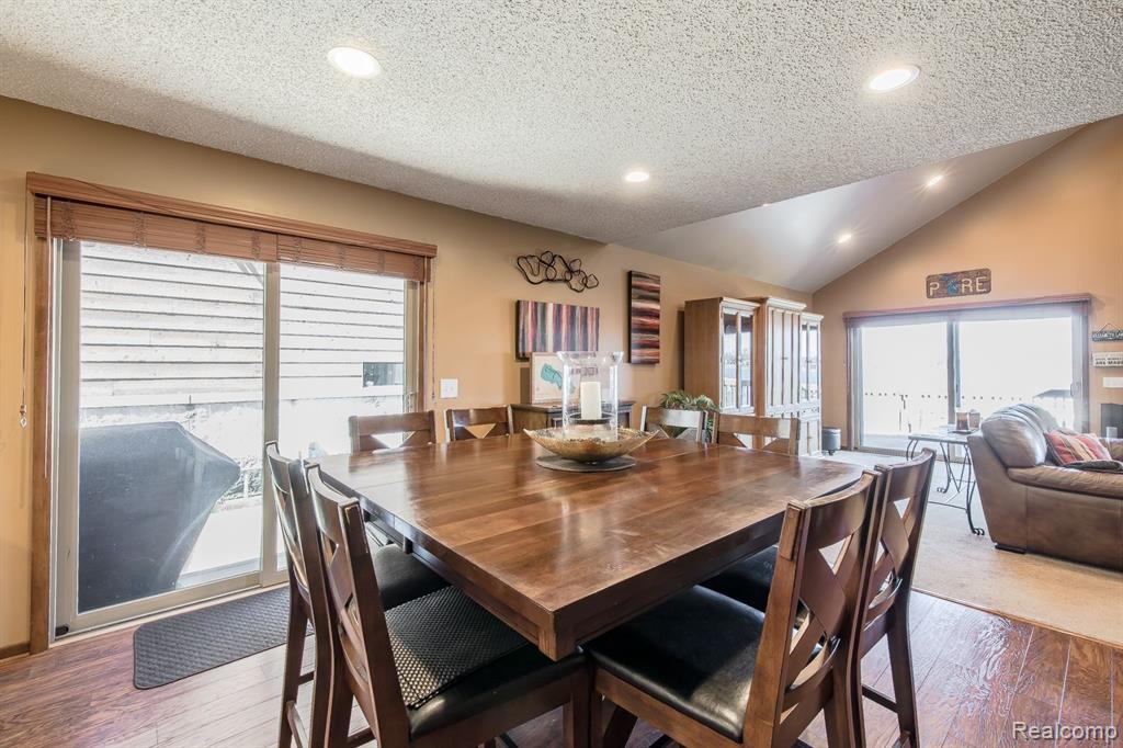4830 SHERWELL Drive, Waterford, MI 48327 — Photo 12