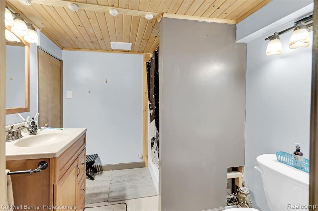419 JUNIPER Drive, Davison, MI 48423 — Photo 13