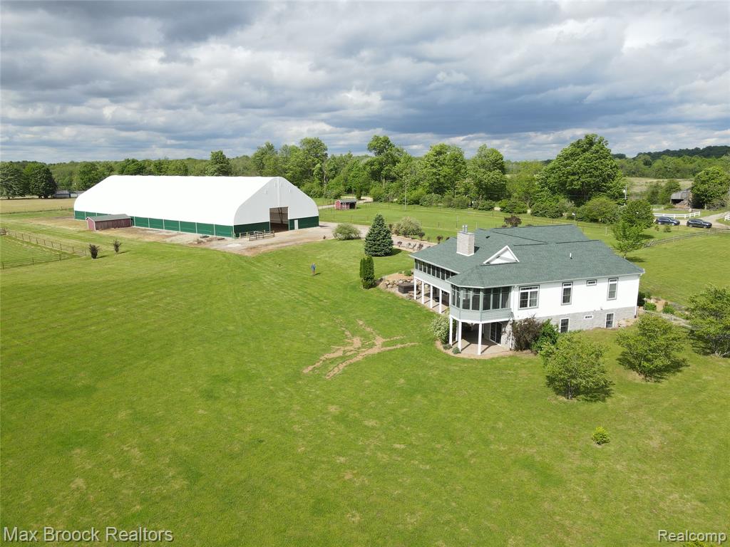 58282 SAVAGE Road, Vandalia, MI 49095