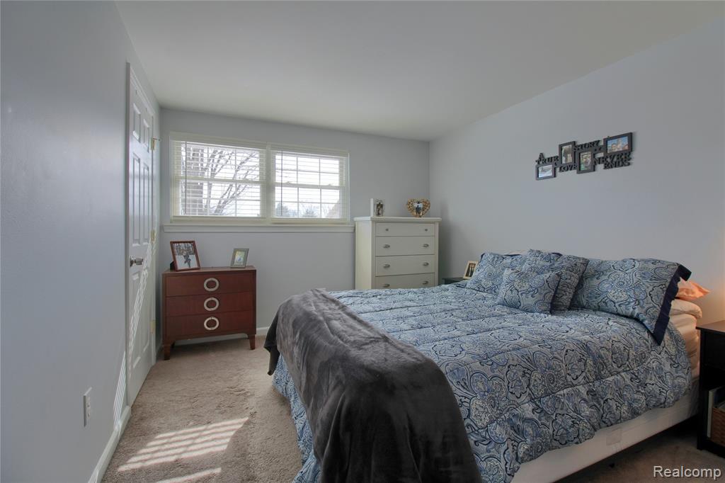 44503 N Umberland Circle, Canton, MI 48187 — Photo 18