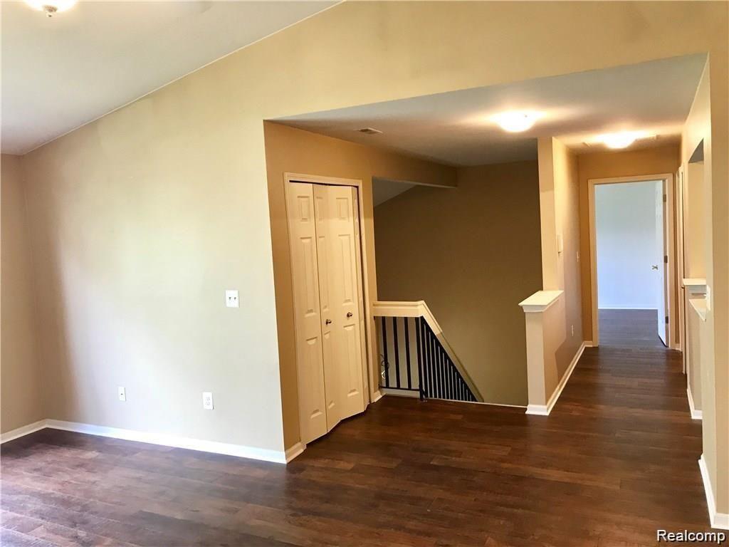 16694 DOVER Drive, Northville, MI — Photo 3