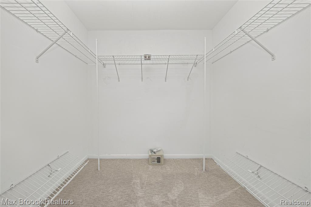 7451 Pebble Point, West Bloomfield, MI — Photo 31