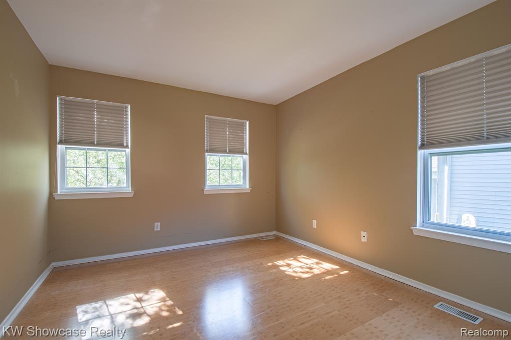1420 POND VIEW, Wixom, MI 48393 — Photo 20