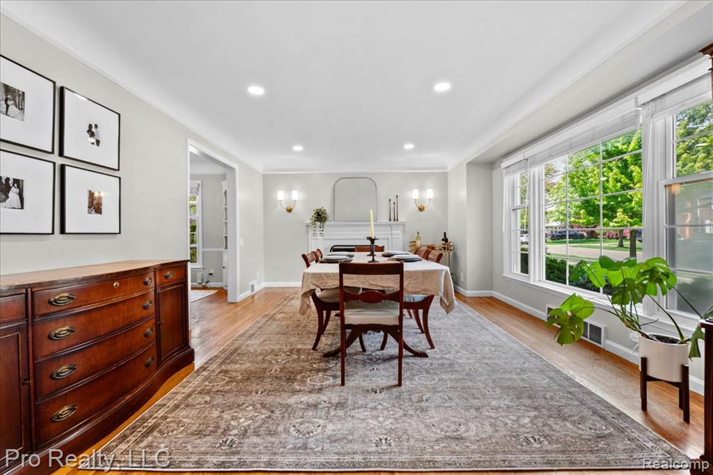 429 Roland Road, Grosse Pointe Farms, MI 48236 — Photo 6