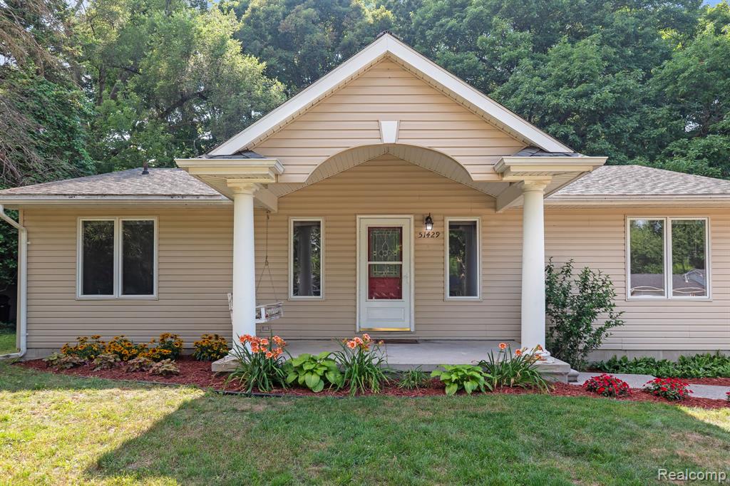 51429 Morowske Drive, Shelby Twp, MI 48316 — Photo 4