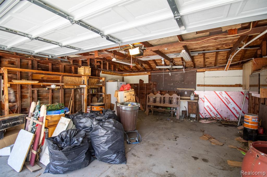 5743 Plainfield Street, Dearborn Heights, MI 48127 — Photo 31