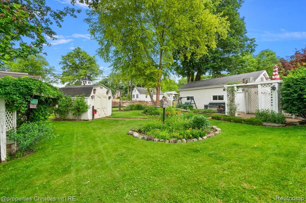 735 Novi Street, Northville, MI 48167 — Photo 2
