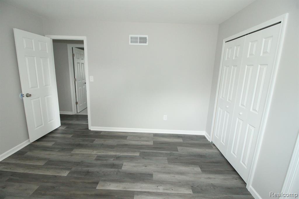 4833 OCEAN Court, Sterling Heights, MI 48310 — Photo 39