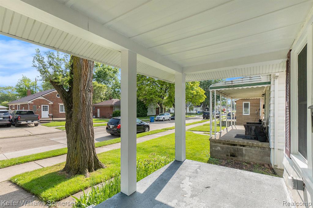 8233 Meadow Avenue, Warren, MI 48089 — Photo 14