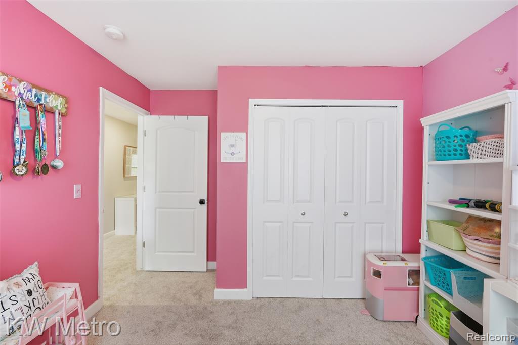 4953 W Stonegate Circle, Lake Orion, MI — Photo 32