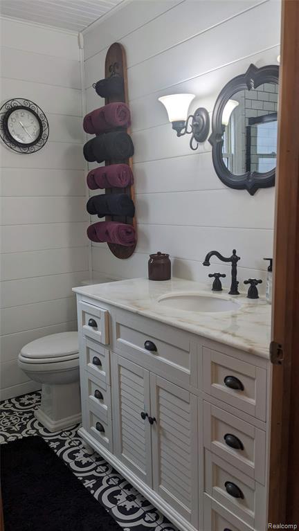 9753 W Coon Lake Road, Webberville, MI 48892 — Photo 14