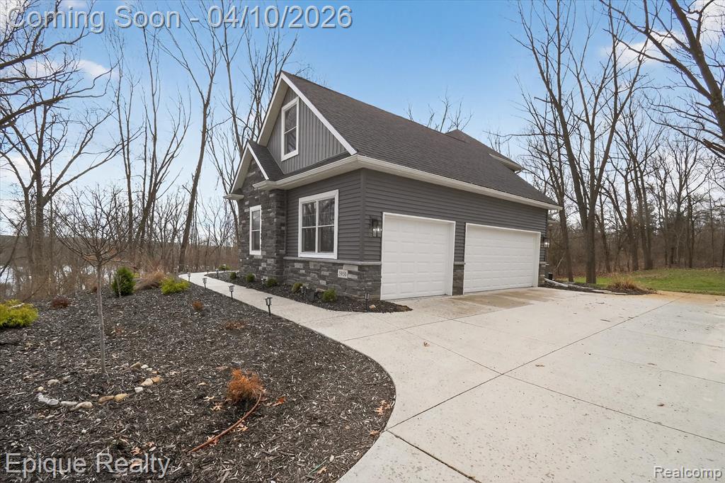 5950 Mountain Top Drive, Brighton, MI 48116 — Photo 41