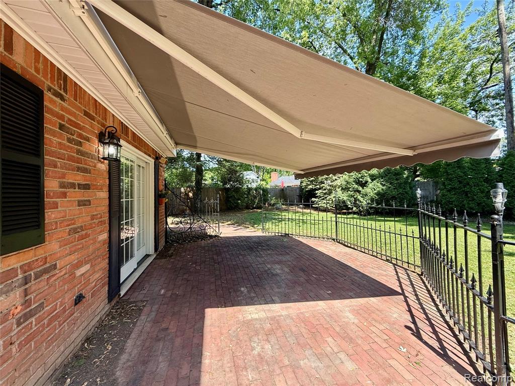 38552 Macintosh Court, Clinton Twp, MI 48036 — Photo 78