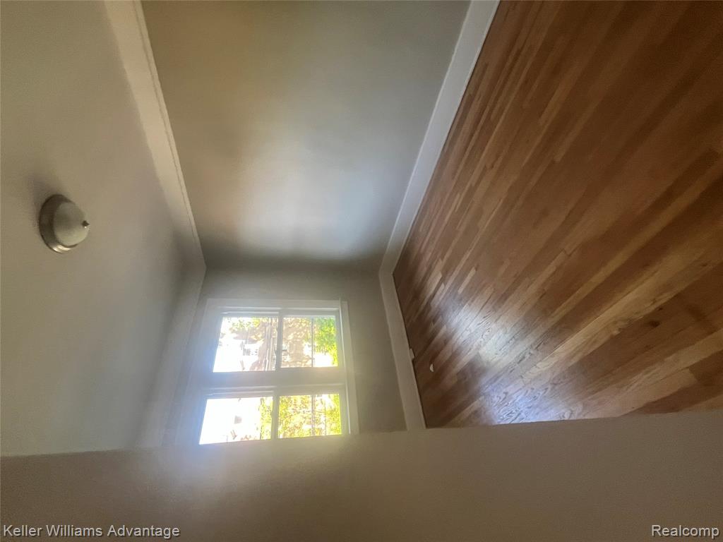 9844 Woodrow Wilson Street, Detroit, MI 48206 — Photo 6