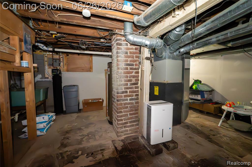 429 Dorothy Street, South Lyon, MI 48178 — Photo 27