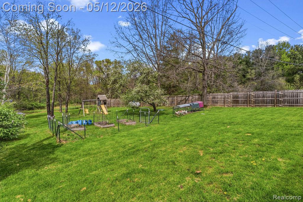 11550 Silver Lake Road, Byron, MI 48418 — Photo 41