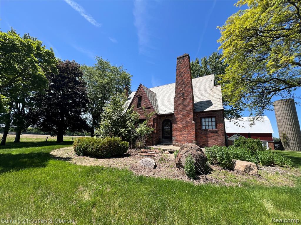 2381 Ridge Road, Ypsilanti, MI 48198