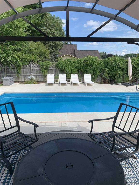 2410 Torrey Grove Court, Fenton, MI 48430 — Photo 35