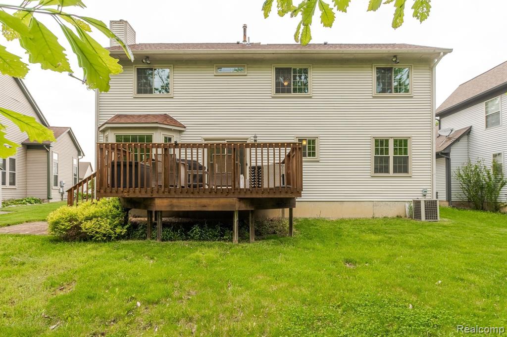 8472 FARM Lane, Ypsilanti, MI 48197 — Photo 3