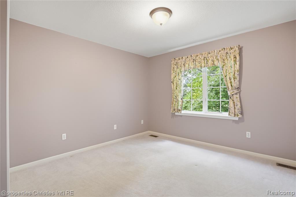 4462 Lily Drive, Howell, MI 48843 — Photo 30