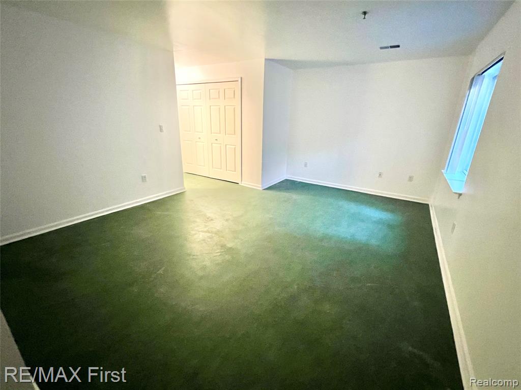 43203 Strand, Sterling Heights, MI 48313 — Photo 17