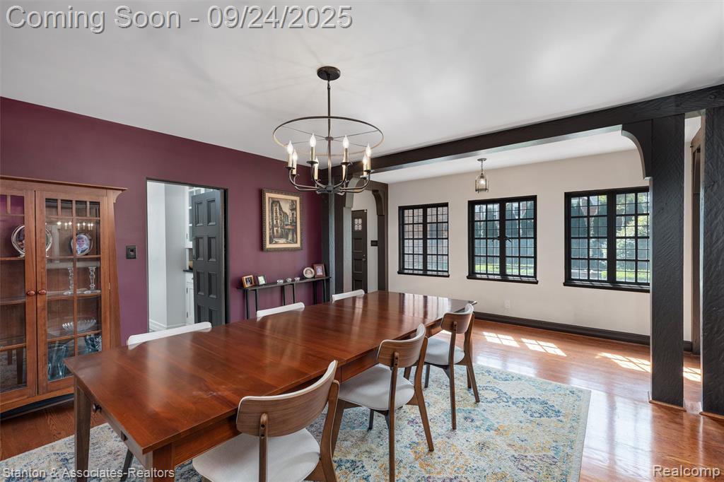636 Waddington Street, Bloomfield Hills, MI 48301 — Photo 8