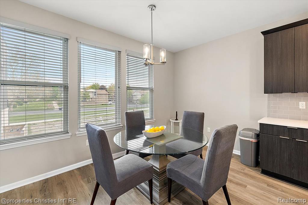 1083 Hampton Circle, Detroit, MI 48207 — Photo 32