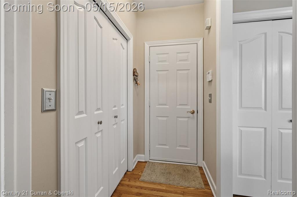 11687 E Hills Drive, Plymouth, MI 48170 — Photo 25