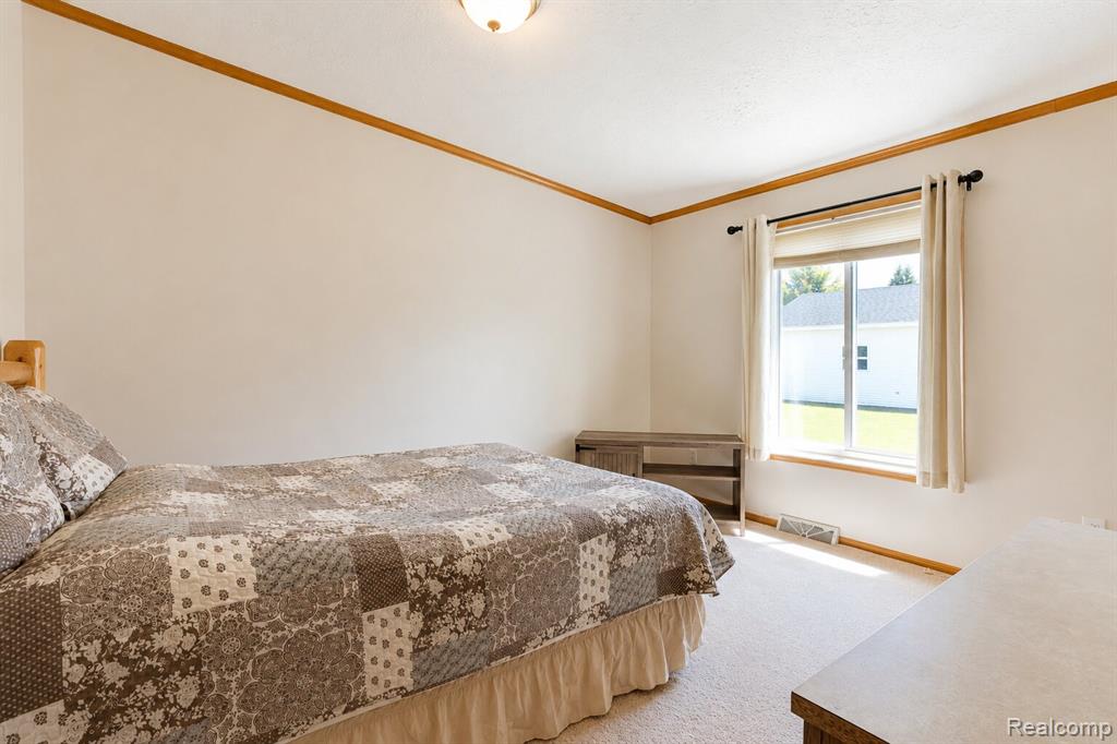 2354 Brent Street, 203, Croswell, MI 48422 — Photo 16