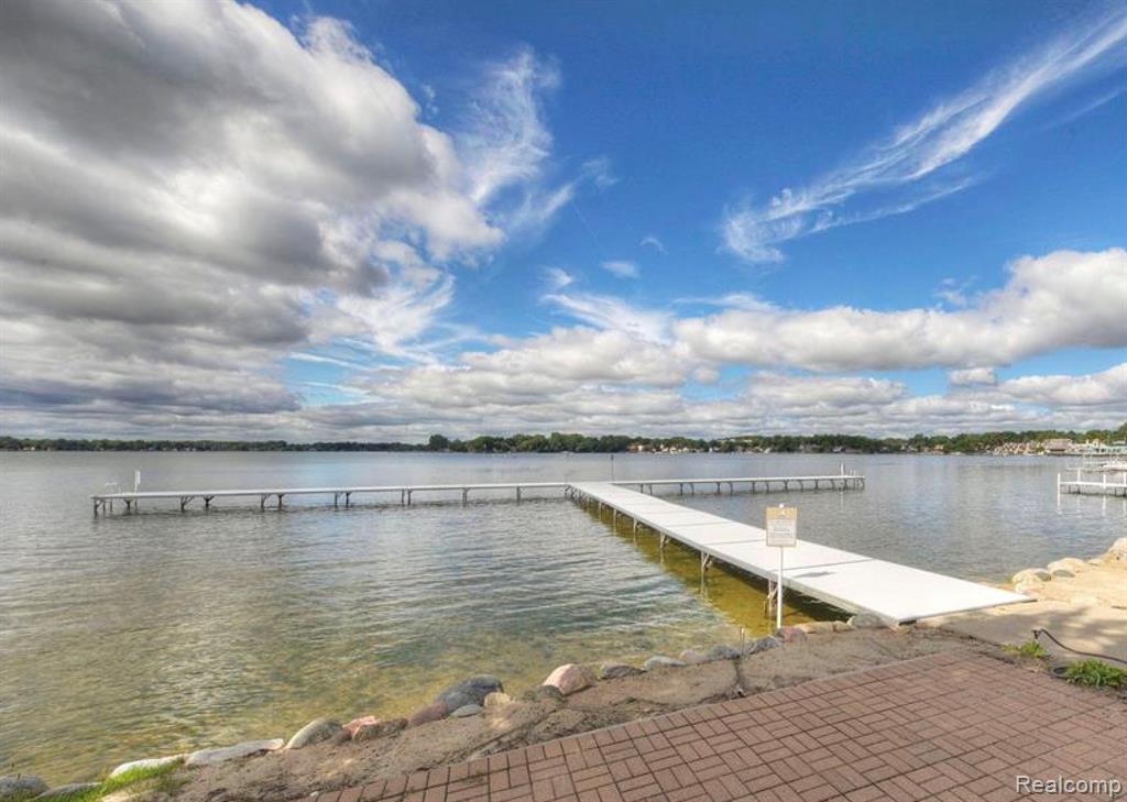 421 Village Drive, Walled Lake, MI 48390 — Photo 2