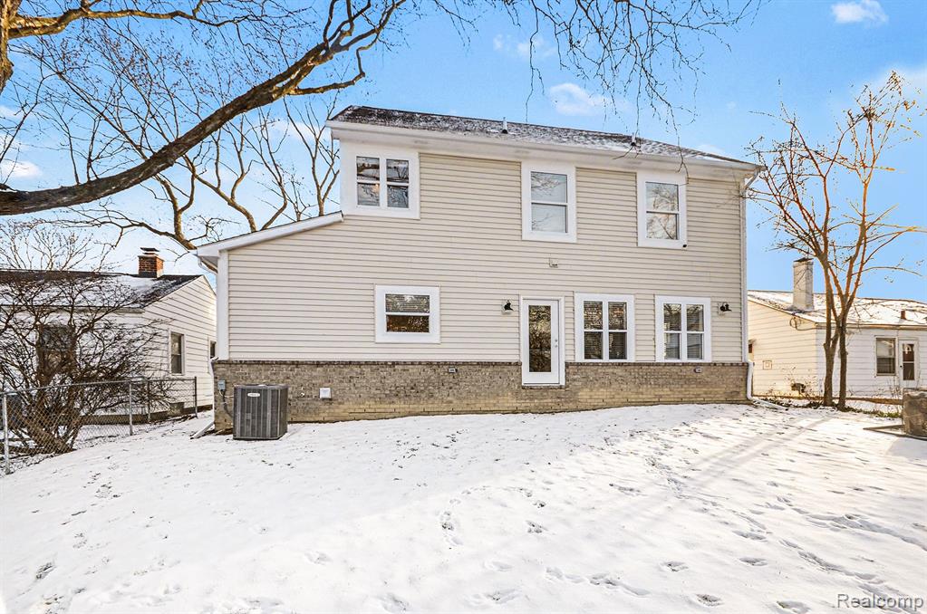4707 Olivia Avenue, Royal Oak, MI 48073 — Photo 29