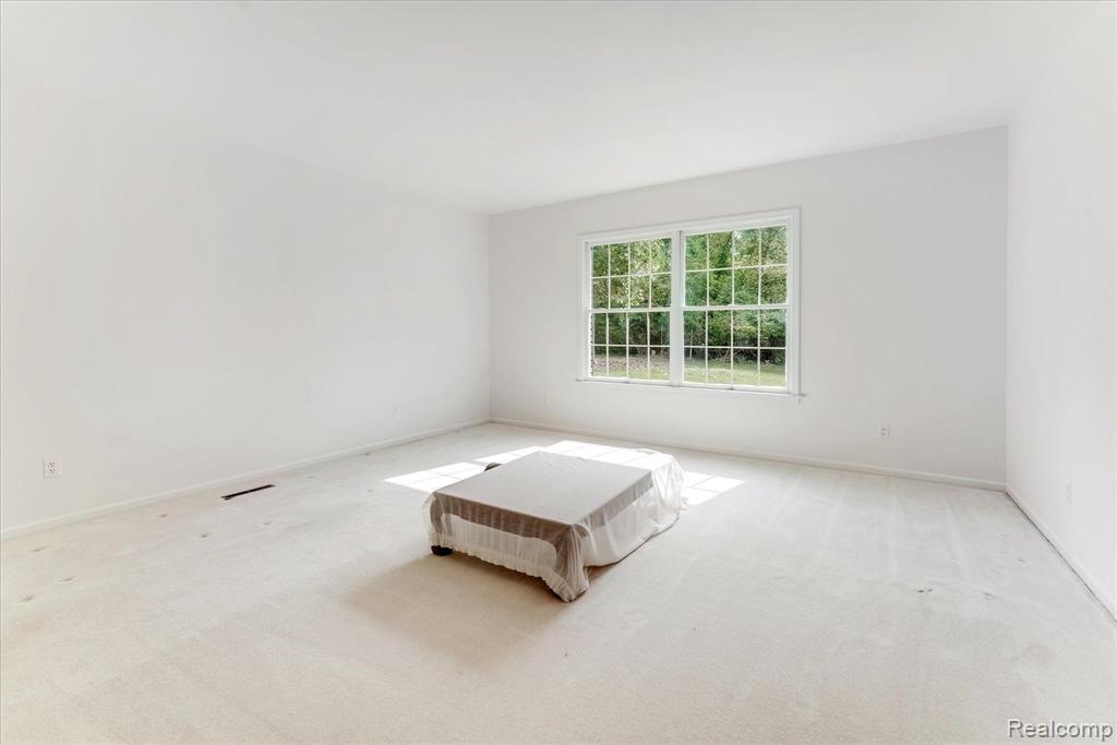 4216 Meadow Pond Lane, Metamora, MI 48455 — Photo 16