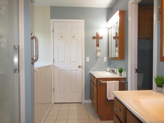 11356 Tall Shadows Court, Pinckney, MI 48169 — Photo 25